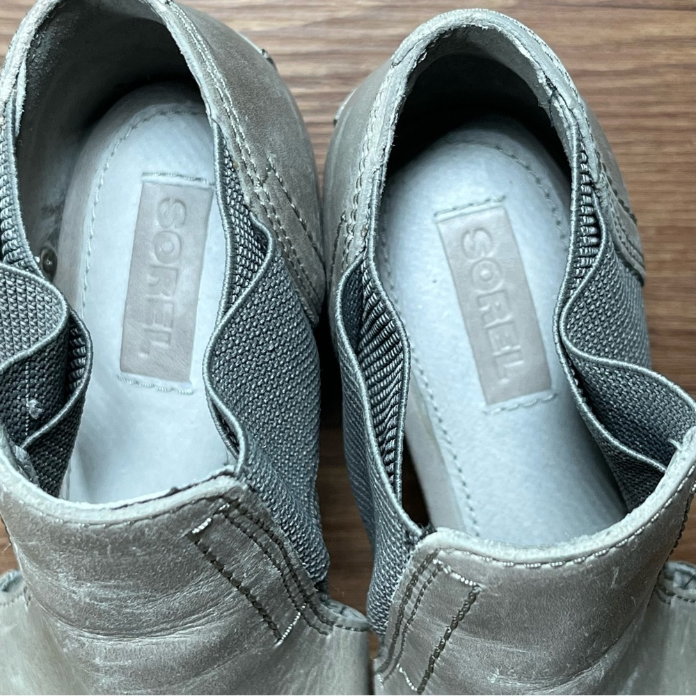 Sorel Gray Leather Cutout Ankle Booties with Wood-Block Heel - Picture 10 of 11